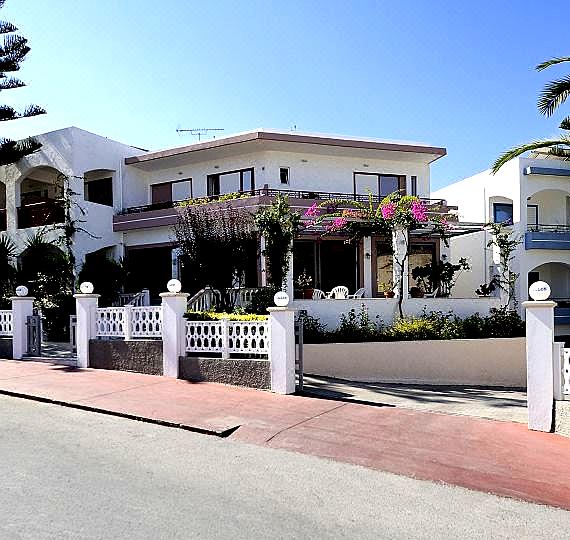 Apollon Hotel Apartments